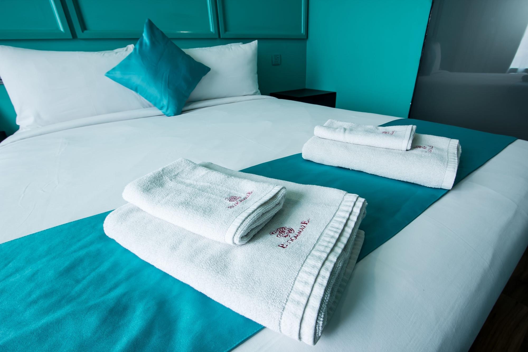 Bloommaze Boutique Hotel Puchong Exterior photo